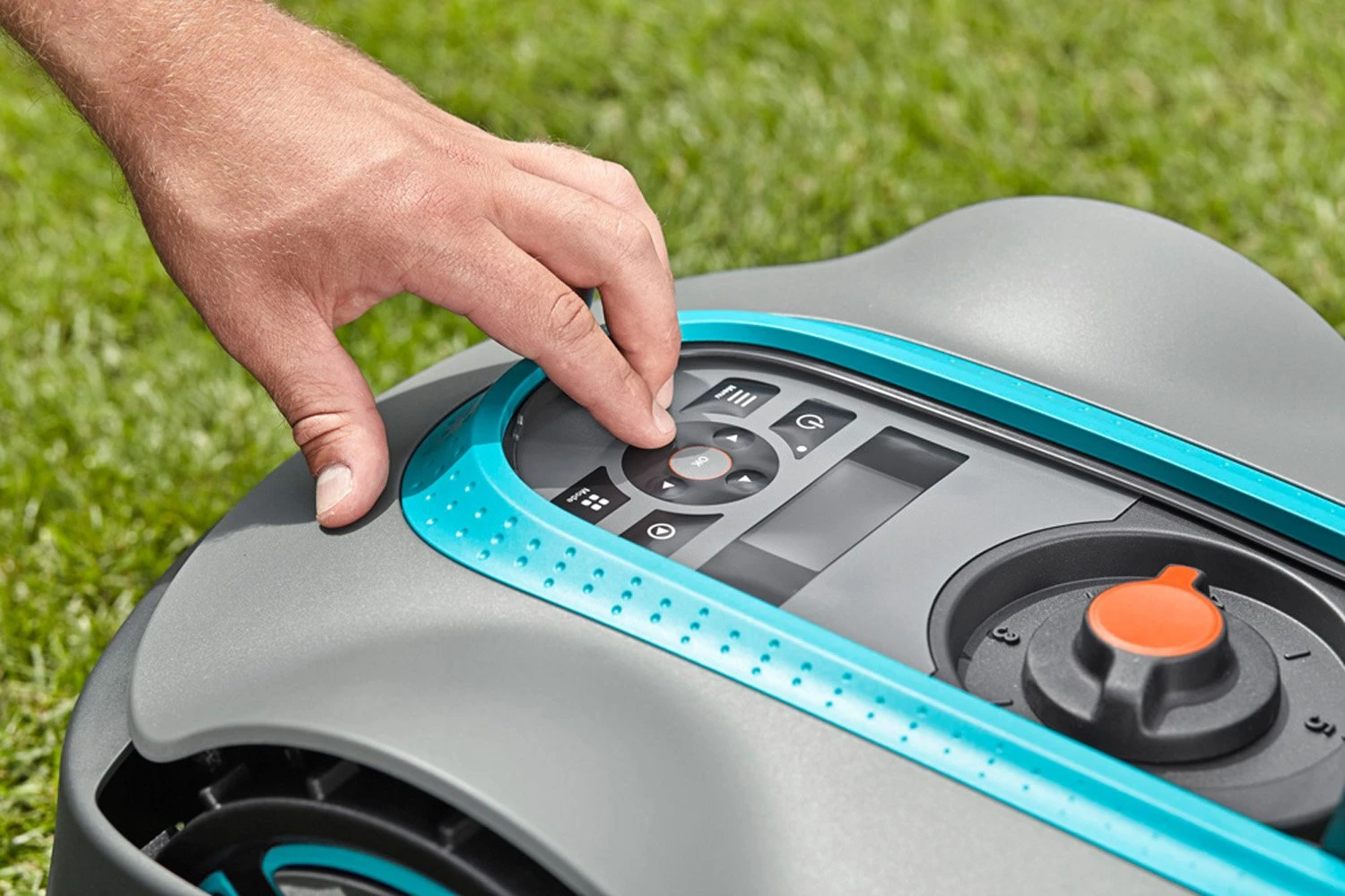 GARDENA Robotmaaier SILENO City 250m² 5 GARDENA Robotmaaier SILENO City 250m² - Afbeelding 3