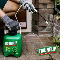 ROUNDUP® AC Totaal Onkruidvrij Kant En Klaar Drukspuit 2,5L -Buitentuin roundup ac totaal onkruidvrij kant en klaar drukspuit 2 5l 1000x1000 67e26379d1522 l